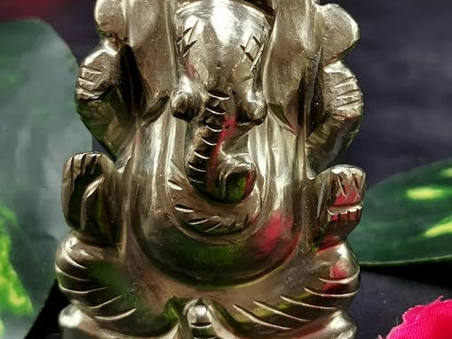 Ganesh idol Decoration Temple Decor Lucky God Figurine hindu god idol hindu god statues statues for pooja pyrite crystal handmade gifts sustainable ganesha idol diwali gifts housewarming gift idea office gifts healing gifts crystals gifts spiritual gifts mini Ganesha idol spiritual decor home decor office decor Ganesha idol golden Ganesha idol handmade Ganesha idol crystal Ganesha idol gemstone Ganesha idol Ganesha sculpture Ganesha statue Ganesha figurine Lord Ganesha Hindu god Hindu god pooja